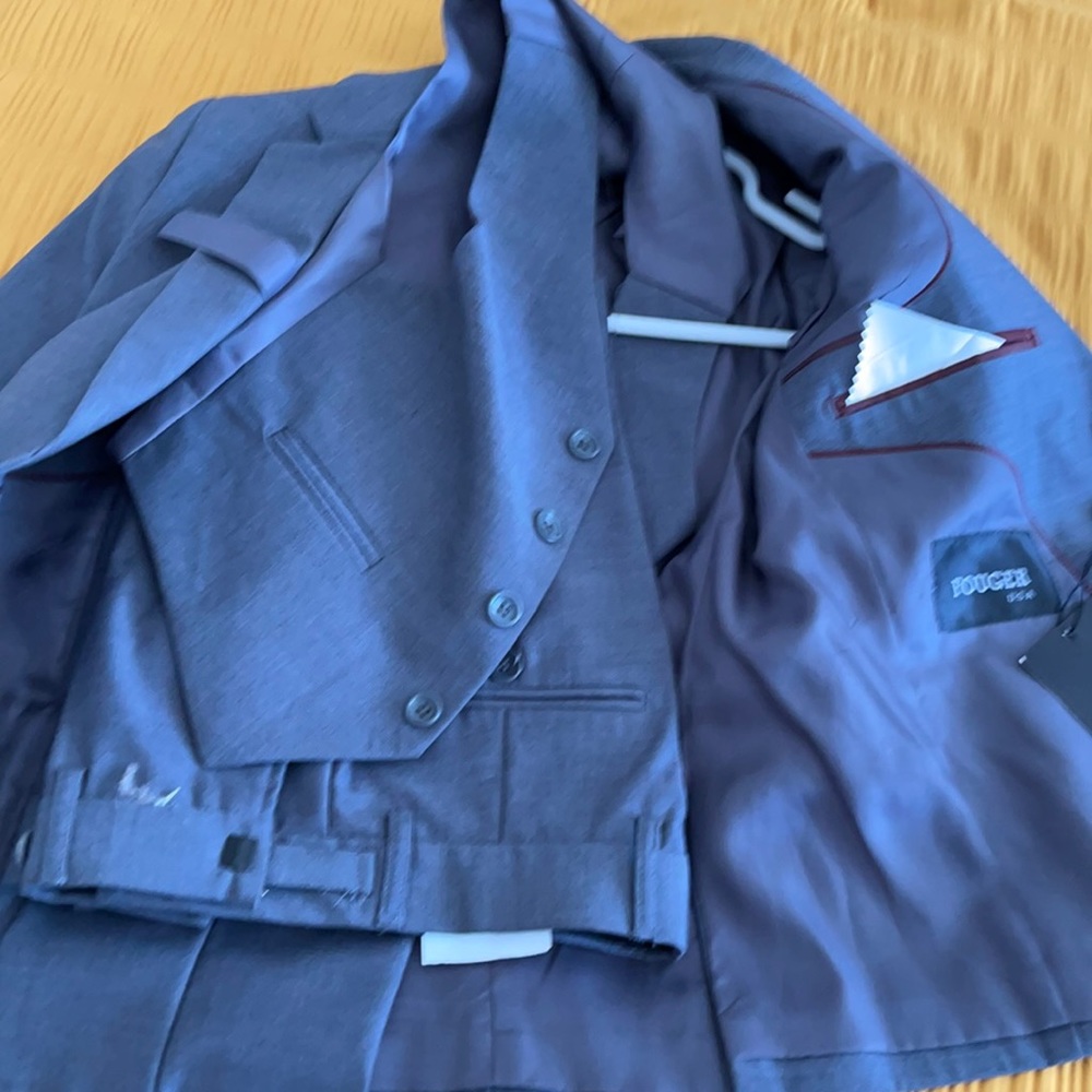 Fouger boys 3 piece suit